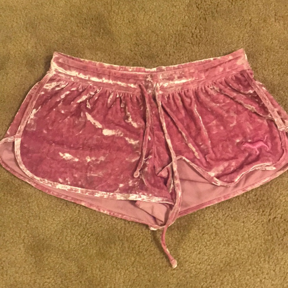 Sold ☀️ NWT VS PINK Velvet Sleep Shorts